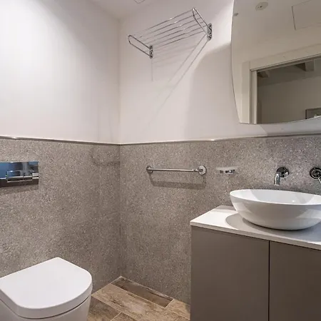 Old Theatre - Favignana Валетта