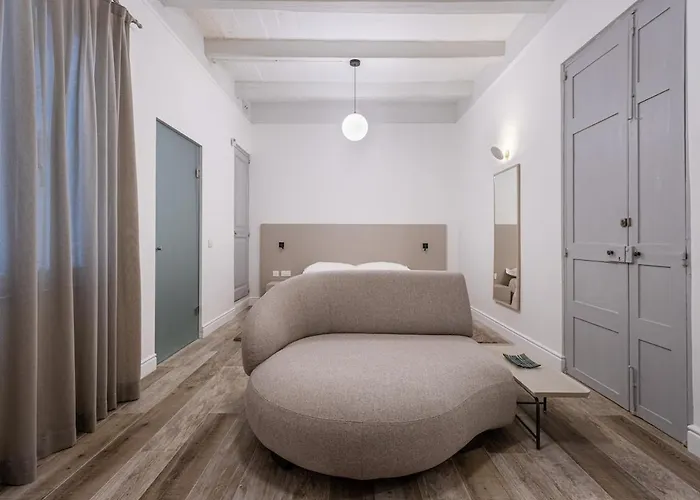 Old Theatre - Favignana Apartment